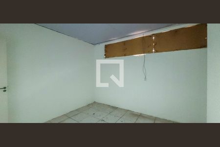 Casa para alugar com 2 quartos, 70m² em Residencial Pamela, Itaquaquecetuba