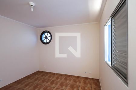 Quarto de casa para alugar com 1 quarto, 50m² em Vila Liviero, São Paulo