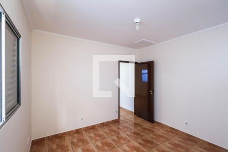 Quarto de casa para alugar com 1 quarto, 50m² em Vila Liviero, São Paulo