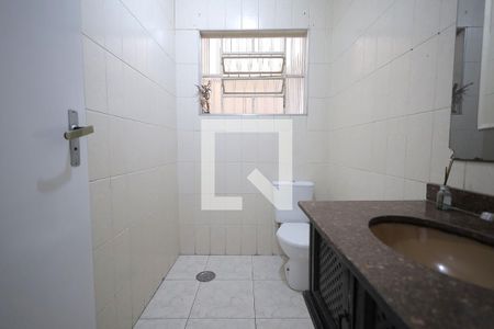 Banheiro 1 de casa para alugar com 3 quartos, 240m² em Campestre, Santo André