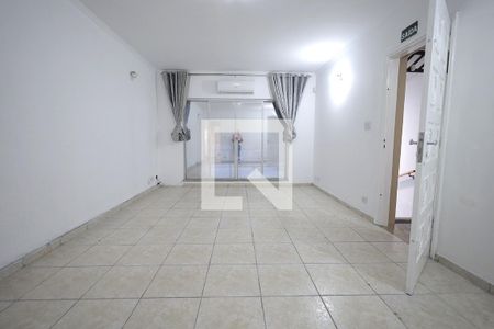 Sala de casa para alugar com 3 quartos, 240m² em Campestre, Santo André