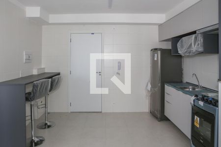 Sala e Cozinha de apartamento para alugar com 1 quarto, 29m² em Barra Funda, São Paulo