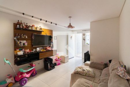 Sala de casa à venda com 2 quartos, 84m² em Vila Polopoli, São Paulo