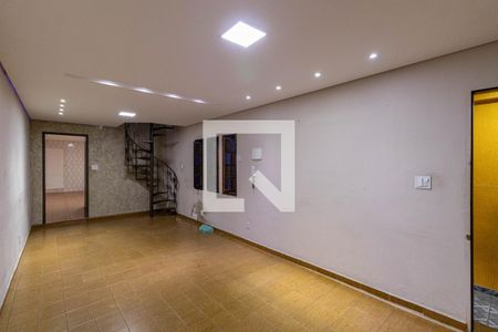 Sala de casa à venda com 3 quartos, 125m² em Jardim Santa Maria, São Paulo