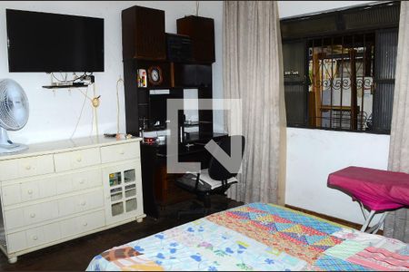 Quarto 1 de casa à venda com 1 quarto, 360m² em Goiânia, Belo Horizonte