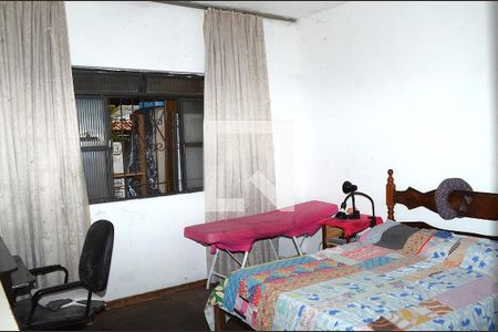 Quarto 1 de casa à venda com 1 quarto, 360m² em Goiânia, Belo Horizonte