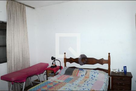 Quarto 1 de casa à venda com 1 quarto, 360m² em Goiânia, Belo Horizonte