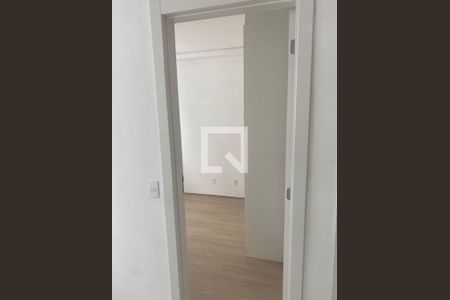 Quarto de apartamento para alugar com 2 quartos, 35m² em Usina Piratininga, São Paulo