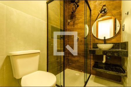 Banheiro de kitnet/studio para alugar com 1 quarto, 23m² em Itaberaba, São Paulo