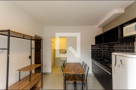 Cozinha de kitnet/studio para alugar com 1 quarto, 23m² em Itaberaba, São Paulo