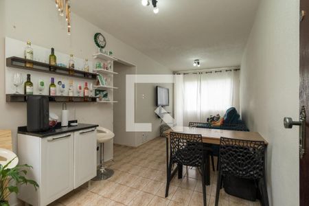 Sala de apartamento à venda com 2 quartos, 57m² em Vila Industrial, São Paulo