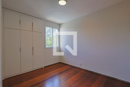 Apartamento à venda com 3 quartos, 110m² em Sion, Belo Horizonte