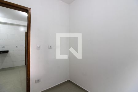 Quarto 1 de apartamento para alugar com 2 quartos, 39m² em Vila Marieta, São Paulo