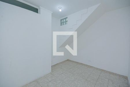 Casa para alugar com 1 quarto, 35m² em Vila Santa Maria, São Paulo