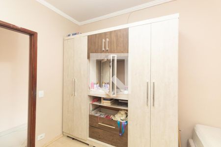 Quarto 1 de casa para alugar com 4 quartos, 173m² em Vila Nova Galvão, São Paulo