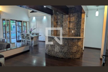 Sala de casa à venda com 4 quartos, 470m² em Lauzane Paulista, São Paulo
