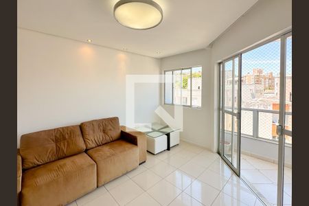 Sala de TV de apartamento para alugar com 2 quartos, 83m² em Abraão, Florianópolis