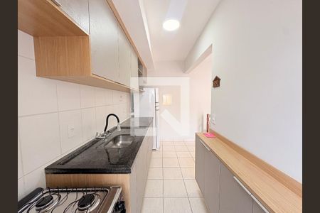 Cozinha de apartamento à venda com 2 quartos, 53m² em Residencial Paraiso, Várzea Paulista
