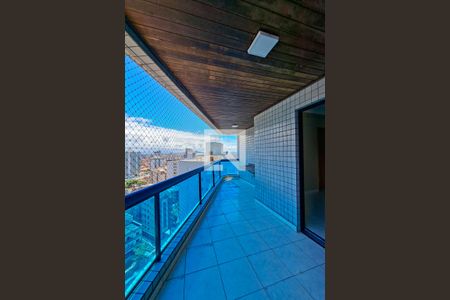 Sacada de apartamento para alugar com 3 quartos, 100m² em Vila Caiçara, Praia Grande