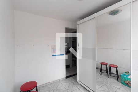 Quarto 1 de apartamento para alugar com 2 quartos, 60m² em Vila Sabrina, São Paulo