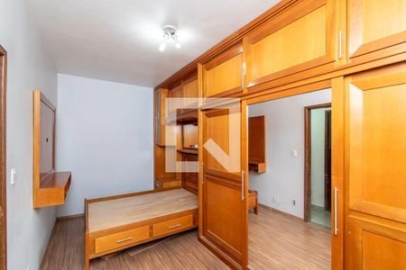 Quarto 1 de casa de condomínio para alugar com 2 quartos, 71m² em Irajá, Rio de Janeiro
