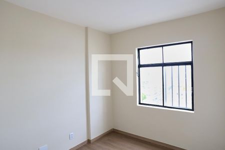 Quarto 1 de apartamento para alugar com 2 quartos, 60m² em Floresta, Belo Horizonte