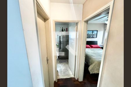 Corredor de apartamento à venda com 2 quartos, 62m² em Chora Menino, São Paulo