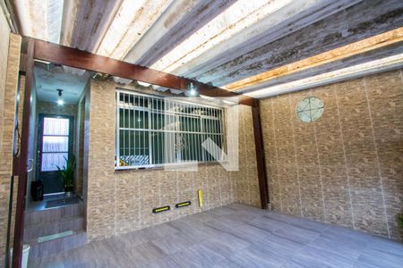 Garagem de casa à venda com 3 quartos, 165m² em Jardim do Estádio, Santo André