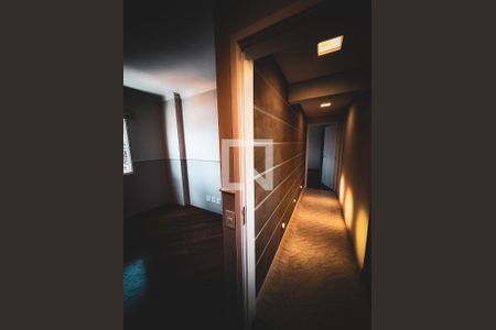 corredor de apartamento à venda com 3 quartos, 170m² em Centro, Guarulhos