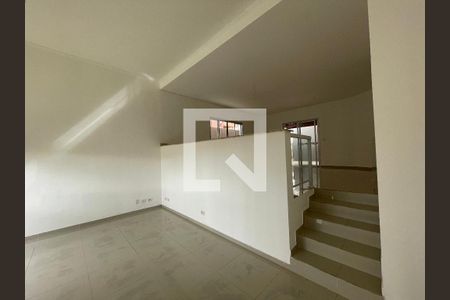Sala de casa de condomínio para alugar com 3 quartos, 450m² em Jardim Belizário, Cotia