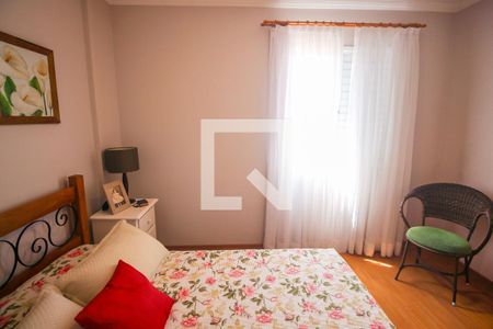 Quarto 1 de apartamento para alugar com 3 quartos, 68m² em Chácara Agrindus, Taboão da Serra