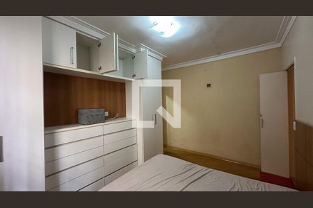 Suíte 1 de casa para alugar com 4 quartos, 175m² em Vila Regente Feijó, São Paulo