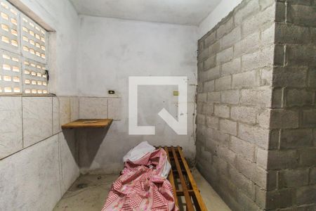 Cozinha de casa à venda com 2 quartos, 288m² em Vila Carmosina, São Paulo