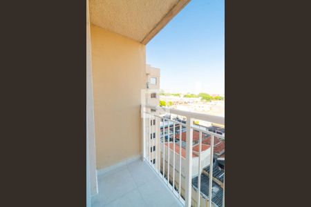 Sacada da Sala/Cozinha de apartamento para alugar com 1 quarto, 29m² em Jardim Itacolomi, São Paulo