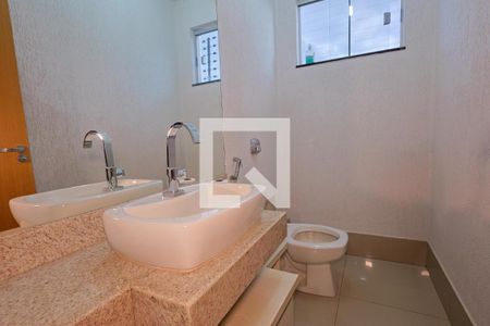 Banheiro Social de casa para alugar com 4 quartos, 283m² em Jardim Atlantico, Goiânia