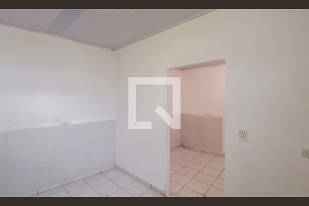 Quarto 1 de casa para alugar com 2 quartos, 38m² em Parque Cisper, São Paulo