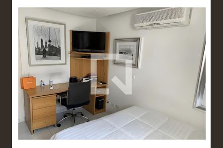 Apartamento para alugar com 1 quarto, 27m² em Cambuci, São Paulo