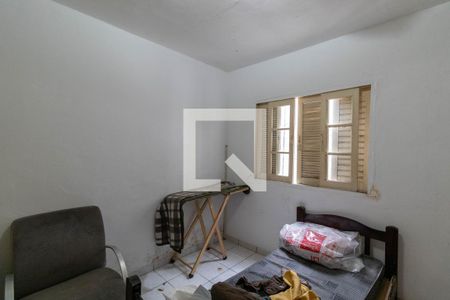 Casa 1 - Quarto 1 de casa à venda com 5 quartos, 300m² em Parque Cruzeiro do Sul, São Paulo