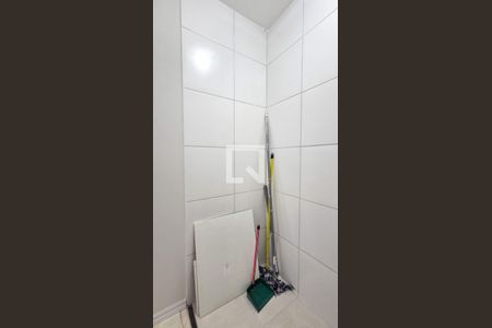 Área de Serviço de apartamento para alugar com 2 quartos, 38m² em Vila Isa, São Paulo