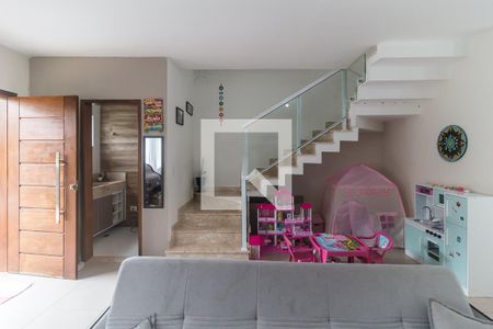 Sala de casa para alugar com 3 quartos, 135m² em Vila Cesar, Mogi das Cruzes