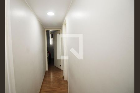 Sala - Corredor de apartamento à venda com 2 quartos, 65m² em Olaria, Rio de Janeiro