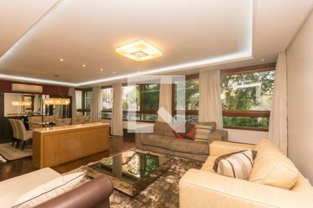 Sala  de apartamento para alugar com 3 quartos, 220m² em Independência, Porto Alegre