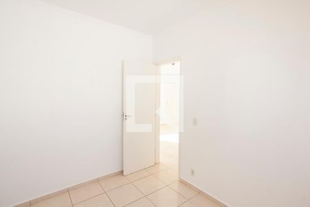 Quarto 1 de apartamento para alugar com 2 quartos, 50m² em Morada da Colina, Uberlândia