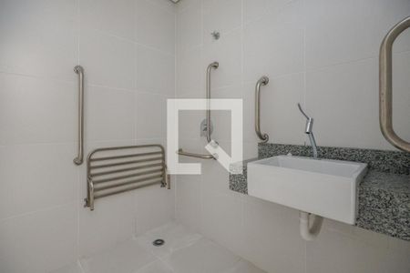 Banheiro de kitnet/studio à venda com 1 quarto, 31m² em Morumbi, São Paulo