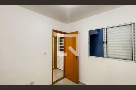 Quarto 1 de apartamento para alugar com 2 quartos, 46m² em Vila Nhocuné, São Paulo