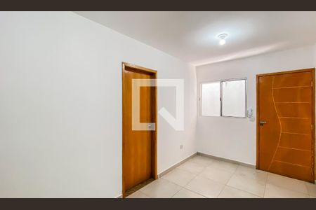 Sala/ Cozinha de apartamento para alugar com 2 quartos, 46m² em Vila Nhocuné, São Paulo