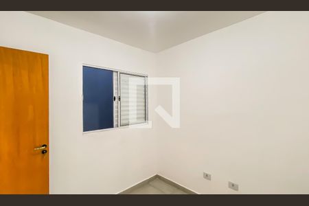 Quarto 1 de apartamento para alugar com 2 quartos, 46m² em Vila Nhocuné, São Paulo