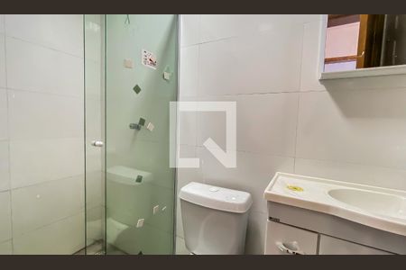 Banheiro de apartamento para alugar com 2 quartos, 43m² em Vila Nhocuné, São Paulo