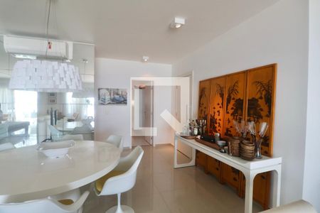 Sala de apartamento para alugar com 4 quartos, 220m² em Jardim Tejereba, Guarujá