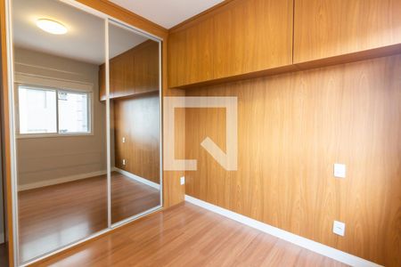 Suíte  de apartamento para alugar com 2 quartos, 58m² em Vila Yara, Osasco